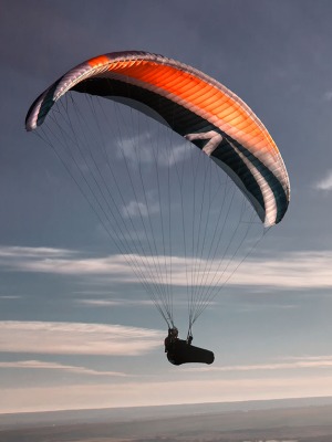 paragliding pod harness